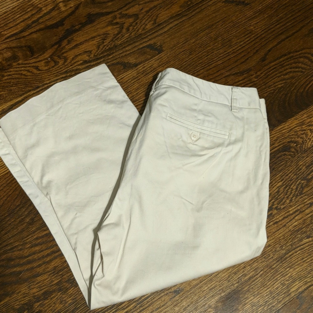 Ann Taylor (FO) khakhi capris.